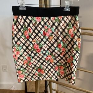 Louis Lucie rose floral pencil skirt